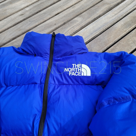 The North Face Blue Puffer Jacket - Picture 3 of 11